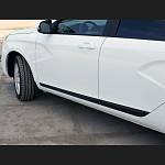 Молдинги дверей (АБС-пластик) LADA Vesta (4 штуки) Молдинги дверей (АБС-пластик) LADA Vesta (4 штуки)