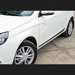 Молдинги дверей (АБС-пластик) LADA Vesta (4 штуки) Молдинги дверей (АБС-пластик) LADA Vesta (4 штуки)