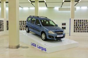 Продажи Lada Largus начнутся в июле