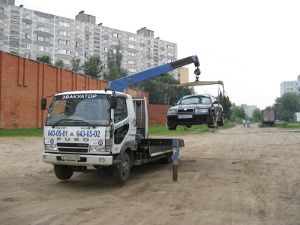 Московским автовладельцам придется выложить за эвакуацию своих авто 5 тысяч рублей