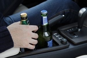 Повторное употребление алкоголя за рулем может грозить конфискацией авто