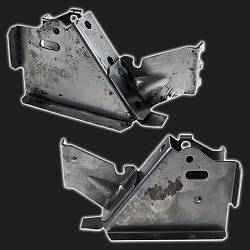 Звено петли крышки багажника ВАЗ 21099 (2 штуки)