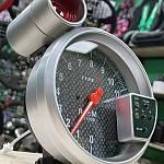 Прибор KET GAUGE тахометр /125 мм/, внешняя вспышка, карбон. циферблат, на подставке, 0-11000 RPM Прибор KET GAUGE тахометр /125 мм/, внешняя вспышка, карбон. циферблат, на подставке, 0-11000 RPM