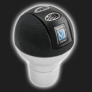 Ручка КПП универсальная NARDI style (Шар) /чёрная кожа, серебристая/ Ручка КПП универсальная NARDI style (Шар) /чёрная кожа, серебристая/