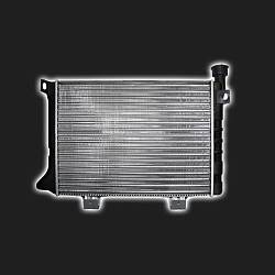 Радиатор охлаждения алюминиевый HÖFER ВАЗ 2104, 2105, 2107 /инжектор/